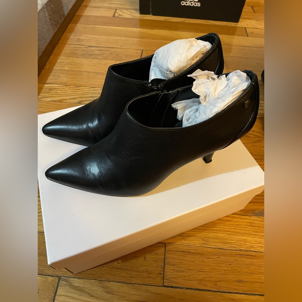 Calvin Klein Women's Nevah Shiny Nappa Ankle Boot